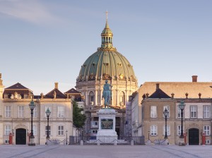 marmorkirken amalienborg early morning photographed by sofus graae